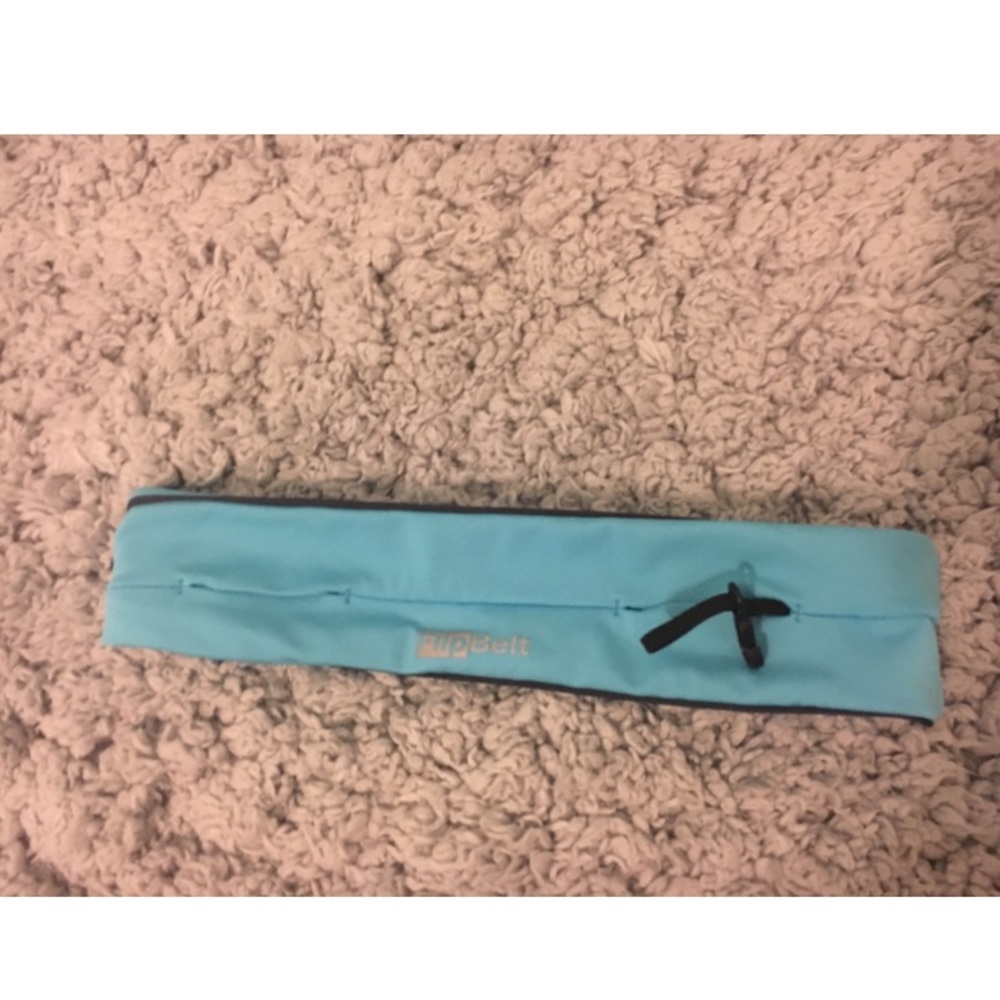Athletic Flip Belt